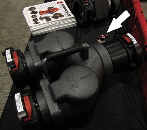 Jumbo Clappered Siamese with Valve Jumbo Clappered Siamese with Valve