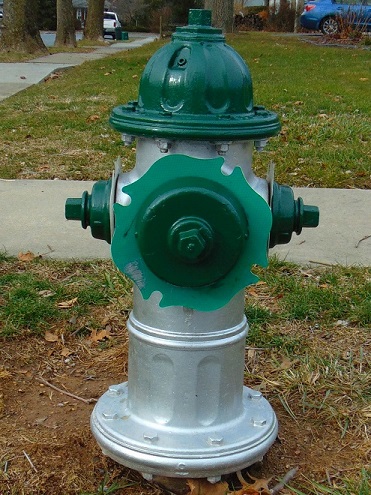 Class A green-top fire hydrant.